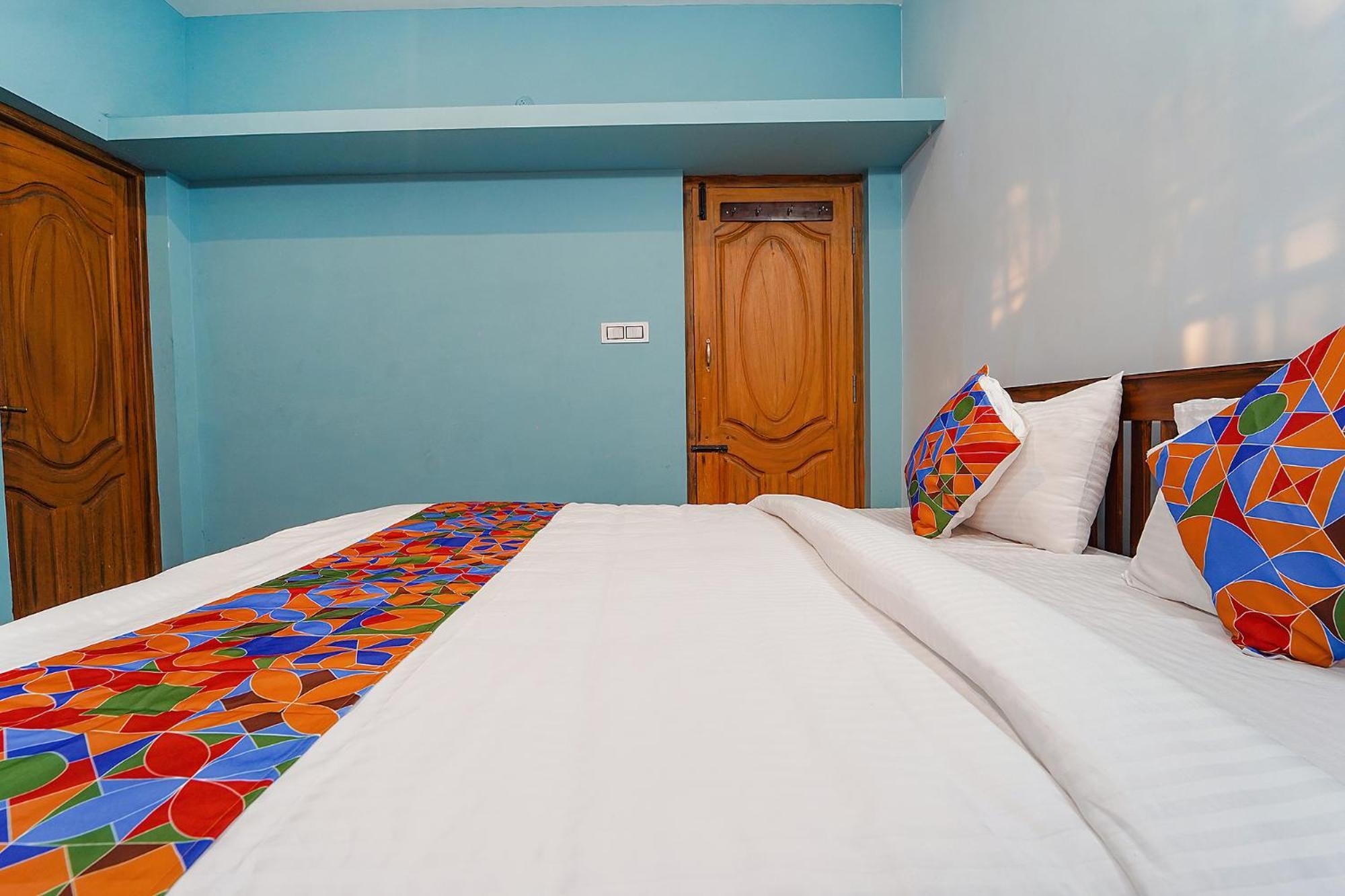 Fabexpress Annaiillam Hotel 3*