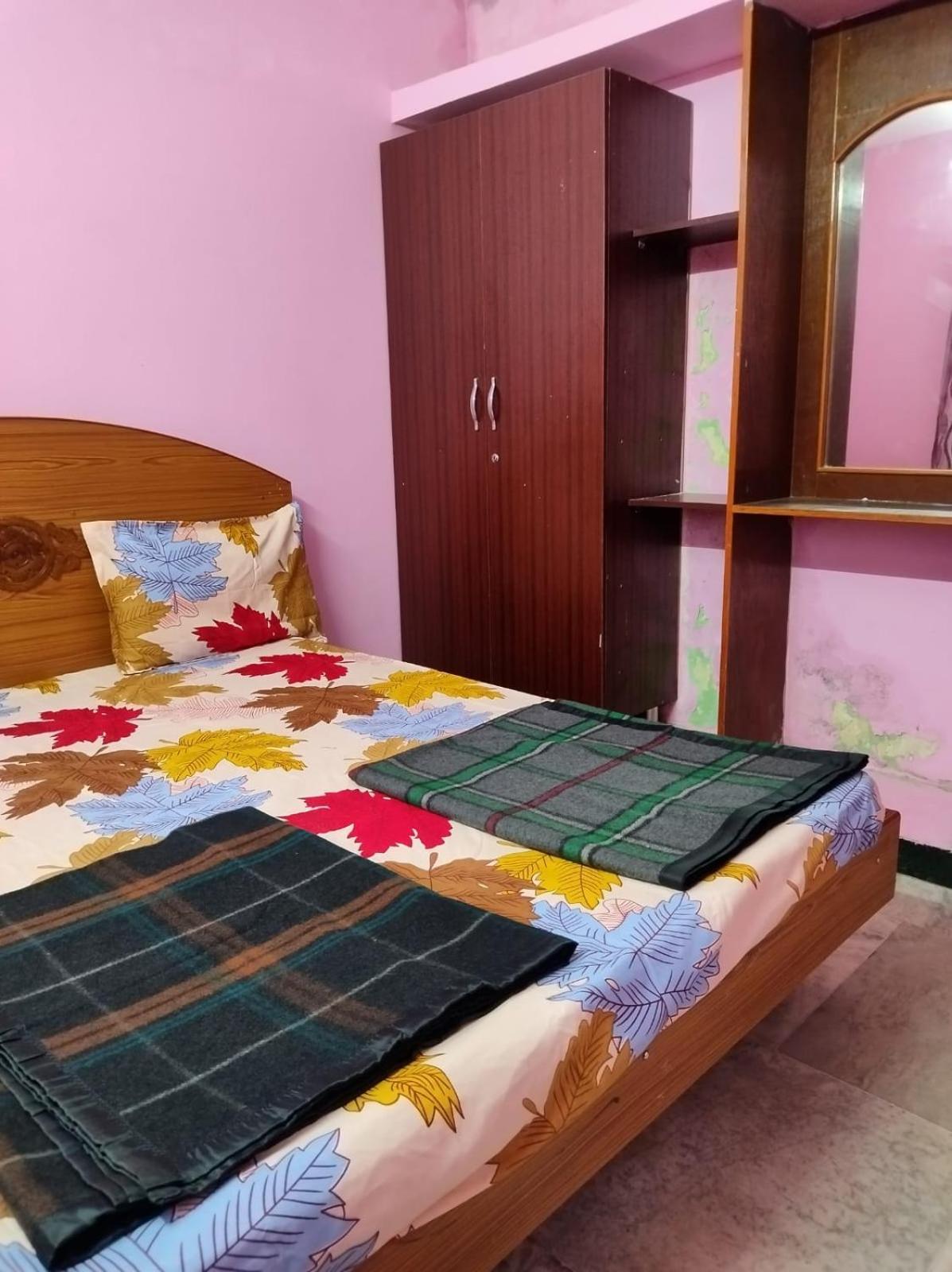 Rifle Raja Residency Homestay *