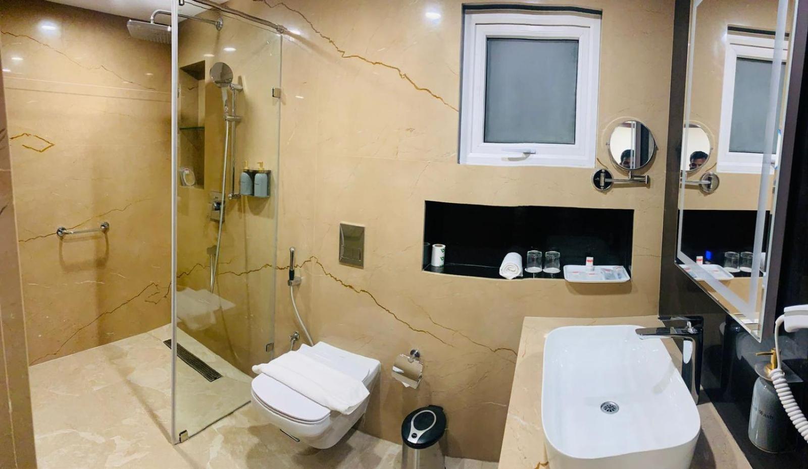 Hotel Le Poshe, Kodaikanal