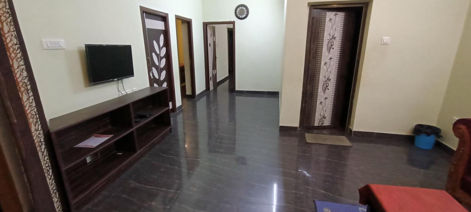 Apartment Sumira Residency *