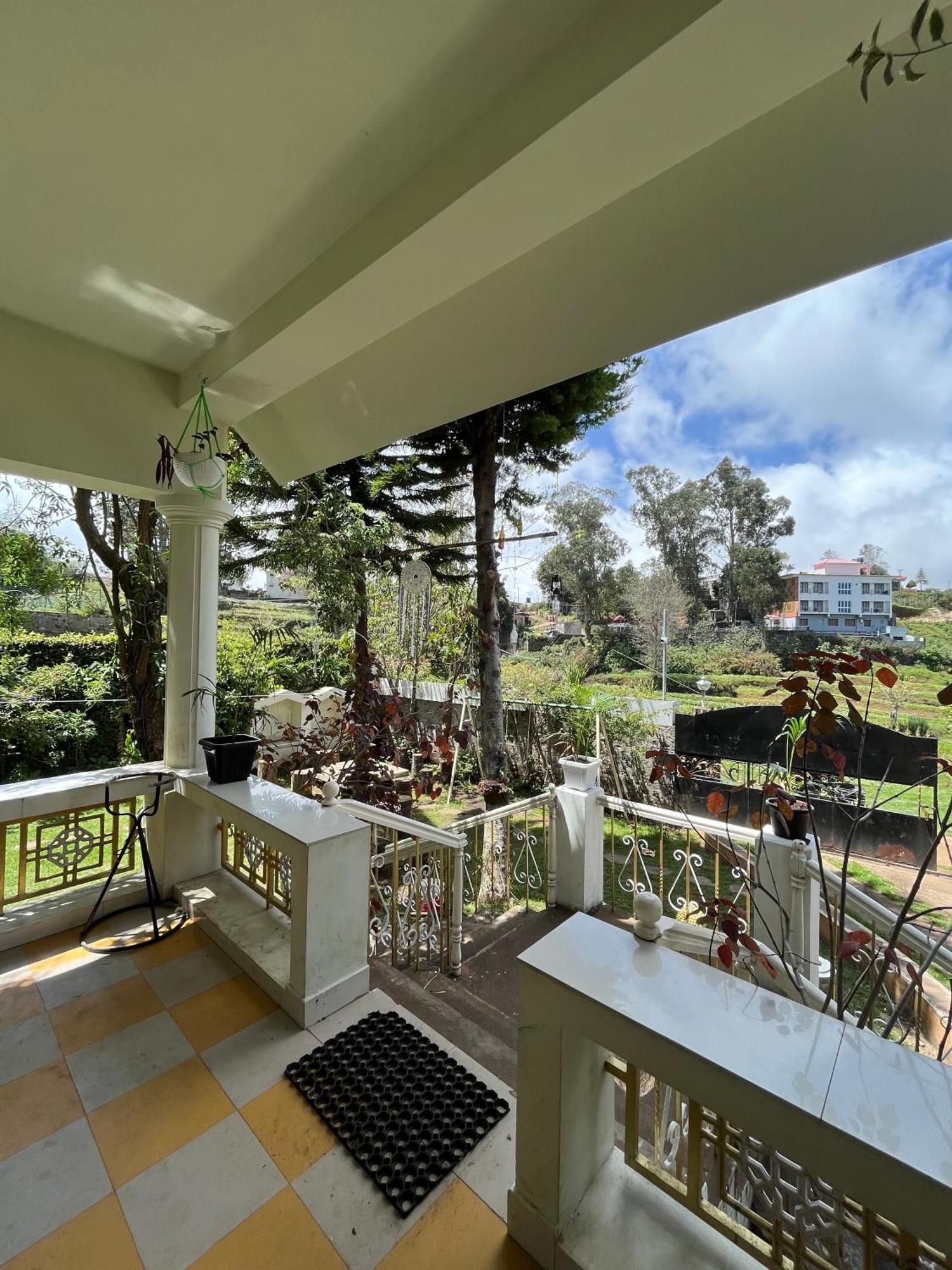 Le Hayat I 4bhk I I