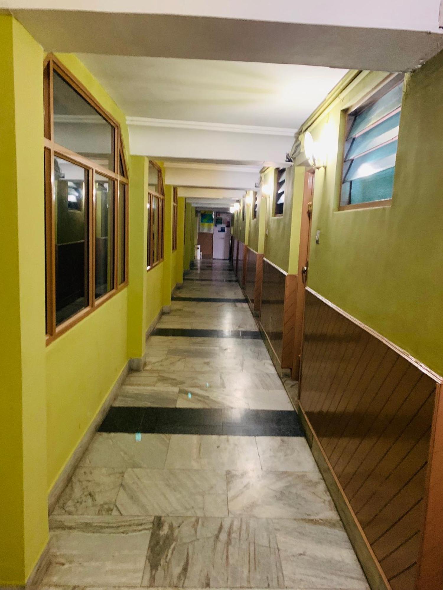 Hostel Jc Grand *