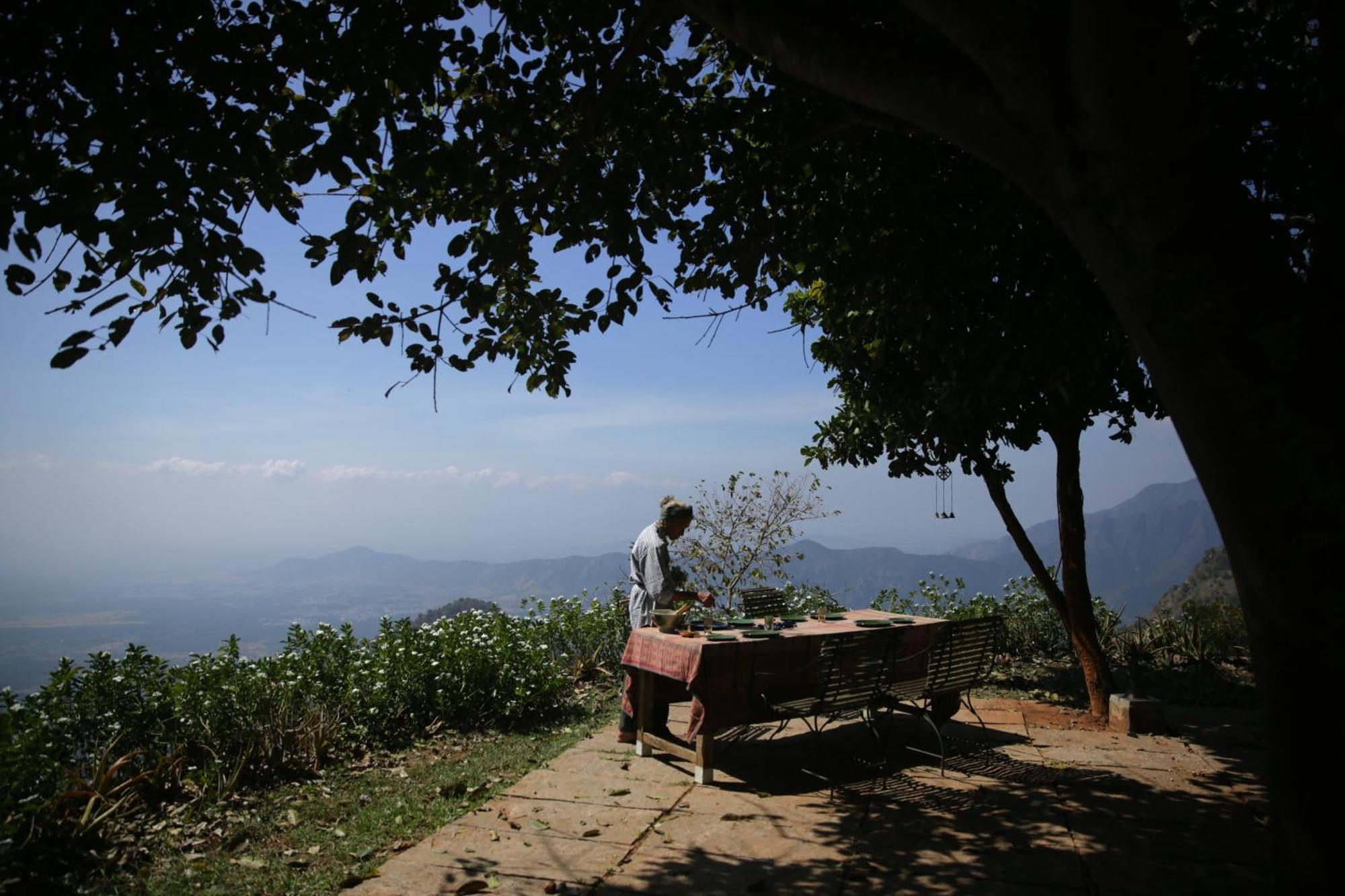 Isla's Ridge - A Cgh Earth Saha Experience Homestay