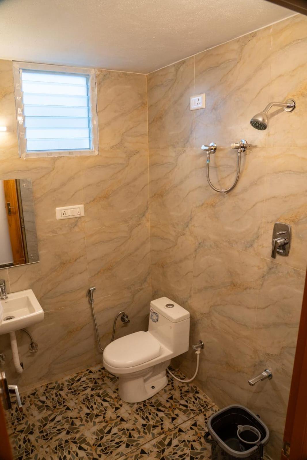 Hotel Srinu Sai Residency