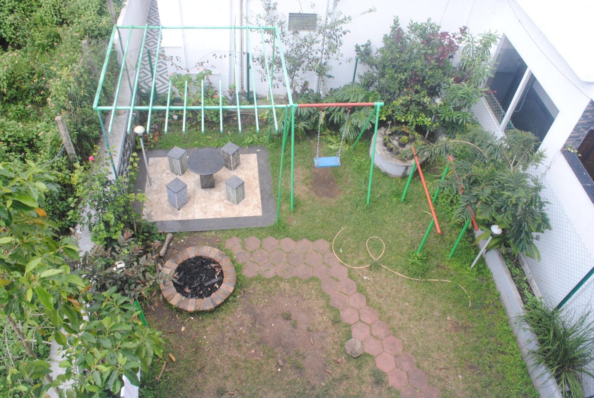 Misty Meadows Homestay