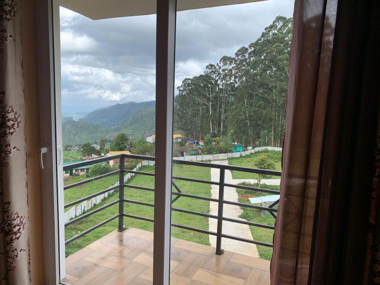 Kodai Sunrise Valley *