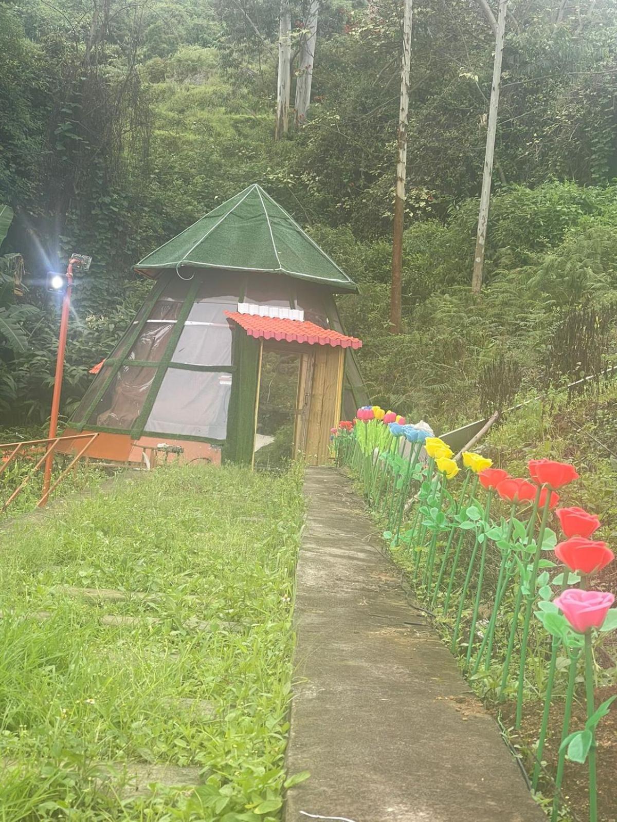 Luxury tent Dinosaur Park And Resorts, Mannavanur