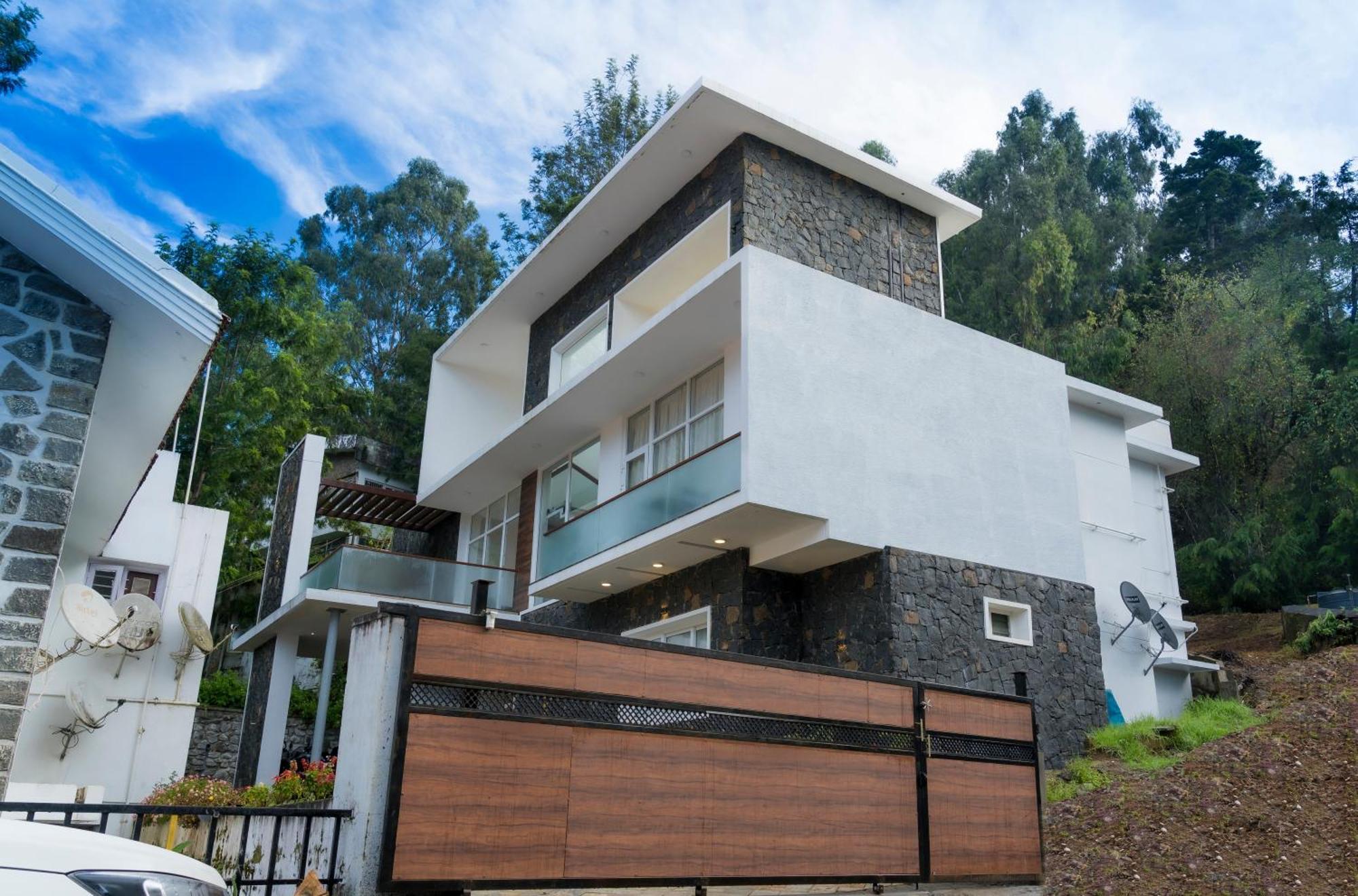 Raja Hill Hotel