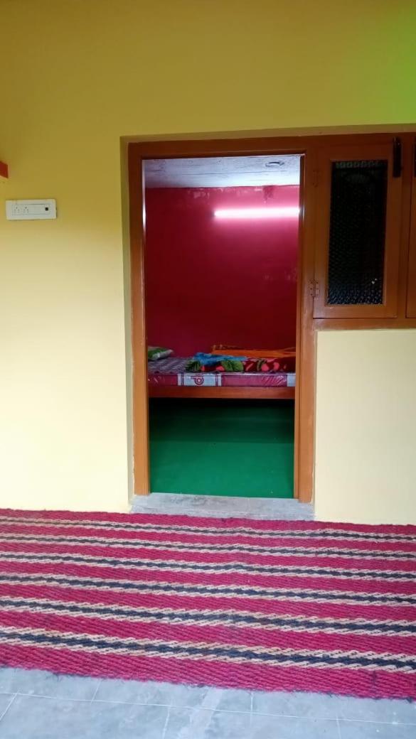 Homestay J S Homestay *