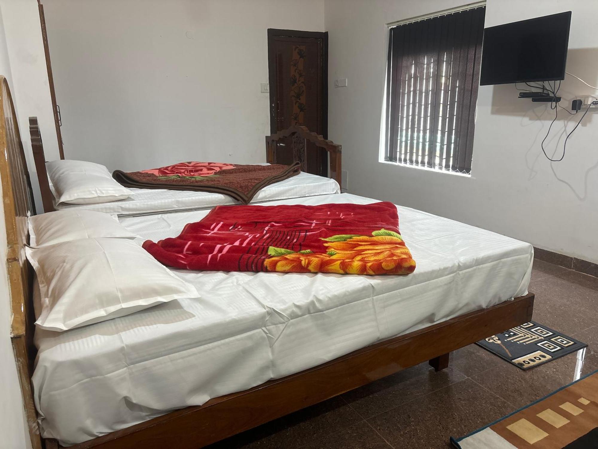La Manche Castle Hotel 2*