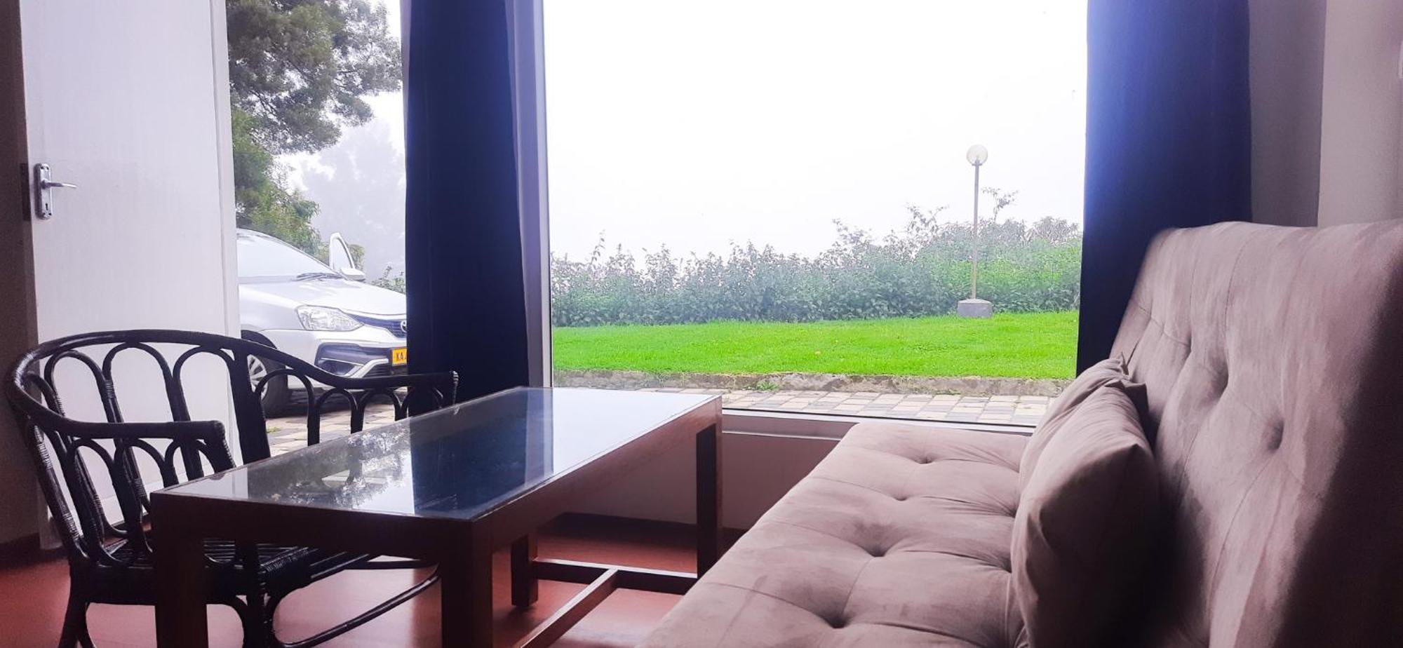 Happyhuts At Valley View *