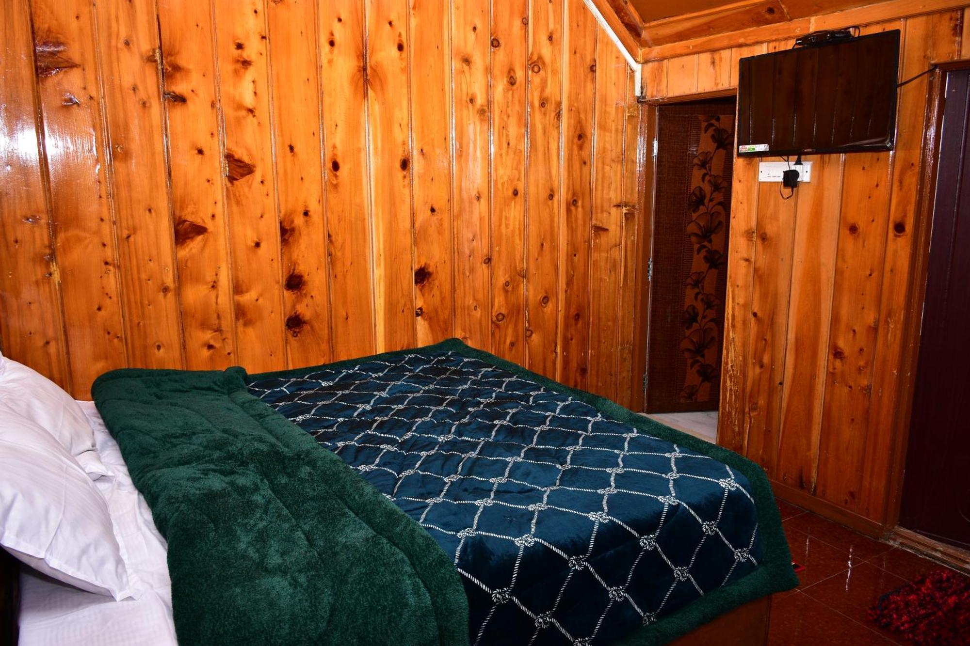 La Manche Castle Hotel Kodaikanal