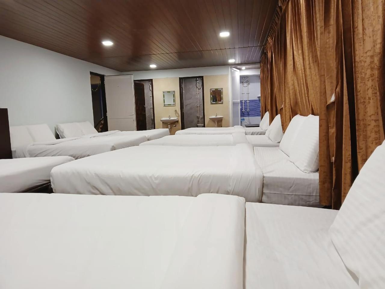 Ponmurugan Residency Hotel 2*