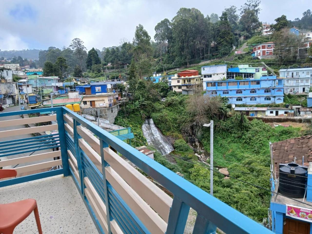 Ponmurugan Residency Hotel 2*