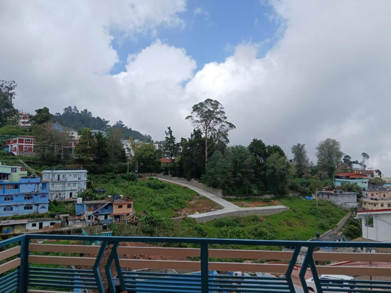 Hotel Ponmurugan Residency 2*