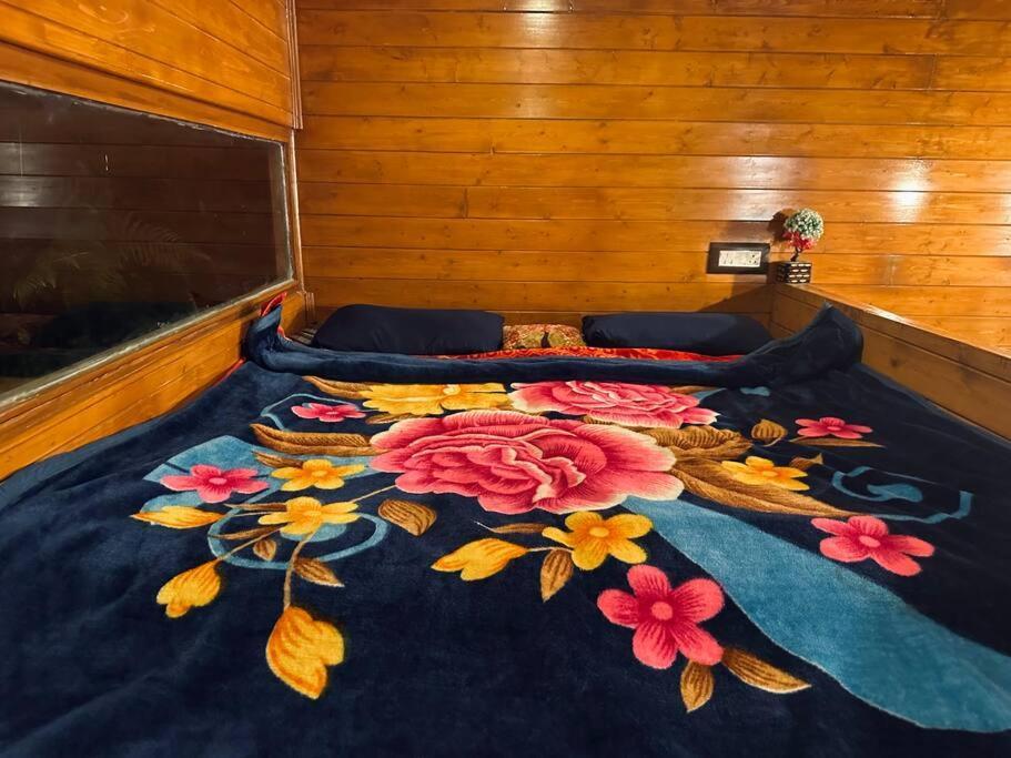 Cozy Wooden * Kodaikanal