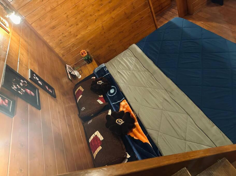 Cozy Wooden *