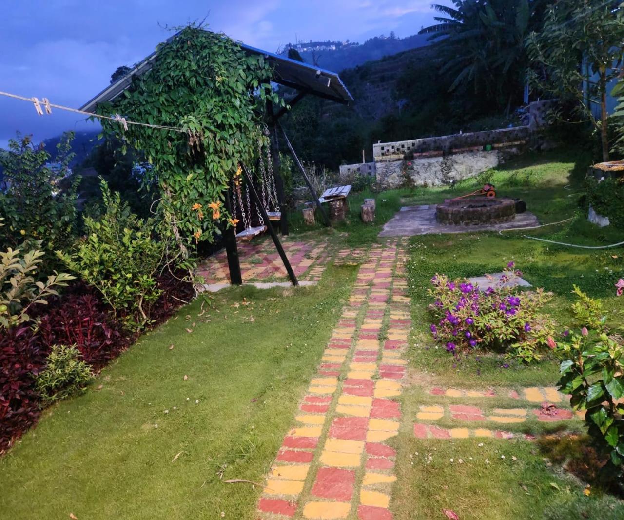 Leaf Colour Homestay Kodaikanal