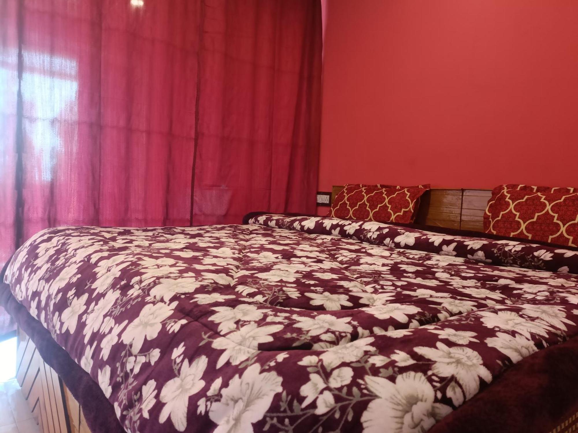 The Right To Way Holidays Homestay
