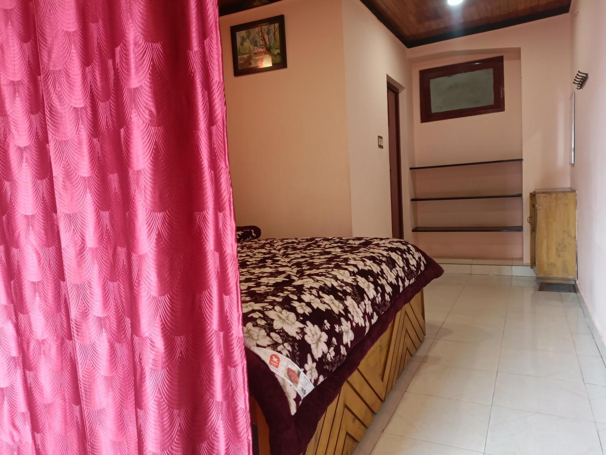 Homestay The Right To Way Holidays *
