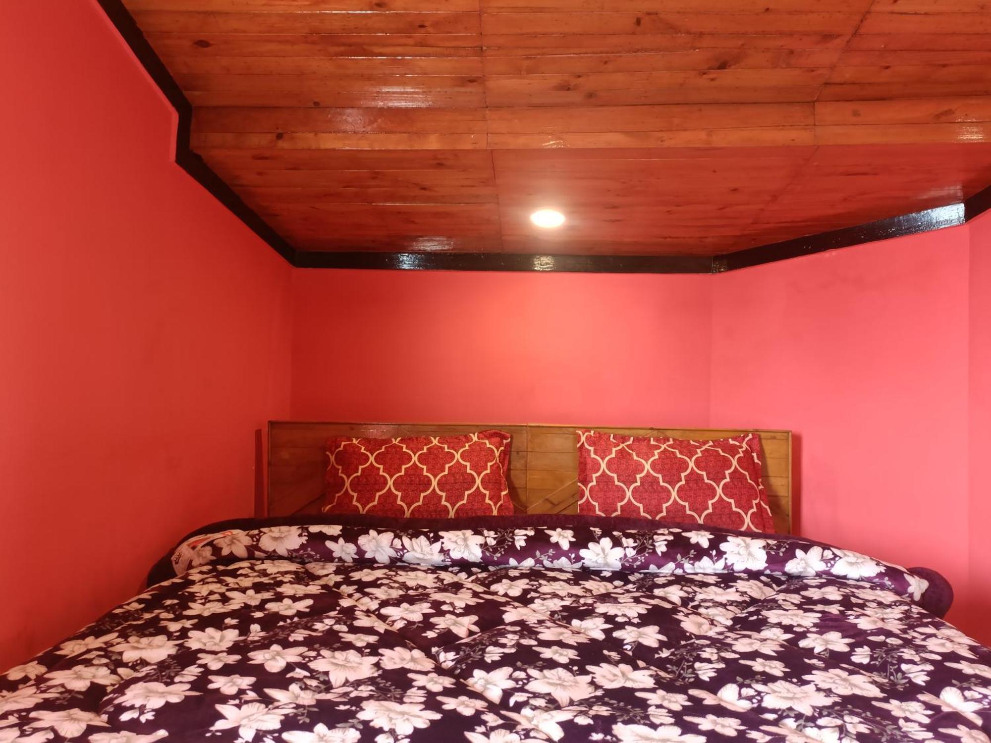 Homestay The Right To Way Holidays *