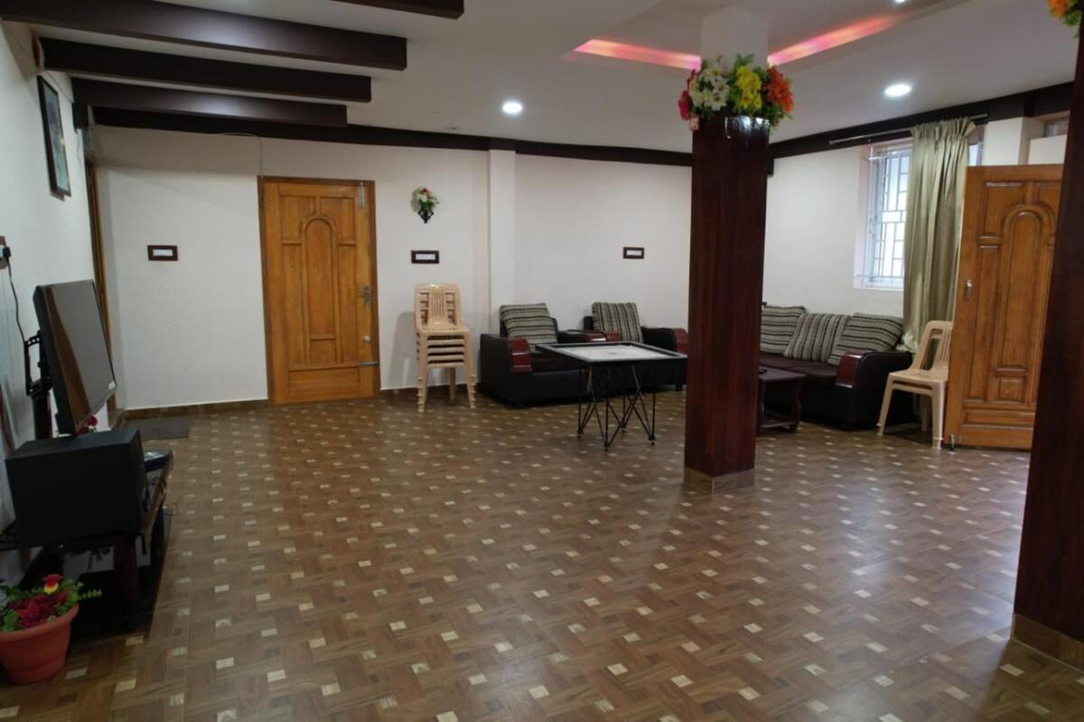 Villa Into The Woods 4bhk *