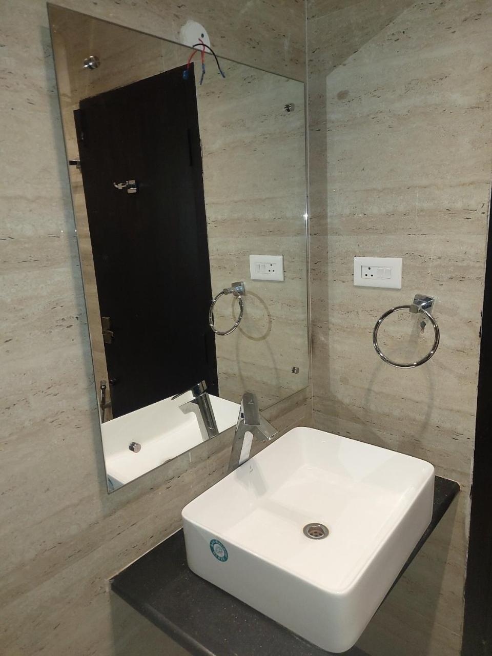 Hotel Sanandreas Yogiroomsonline *