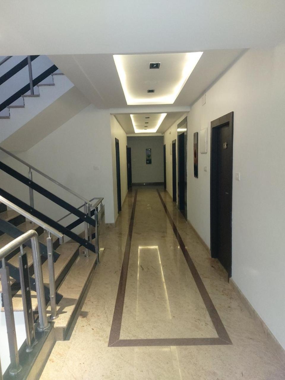 Hotel Sanandreas Yogiroomsonline