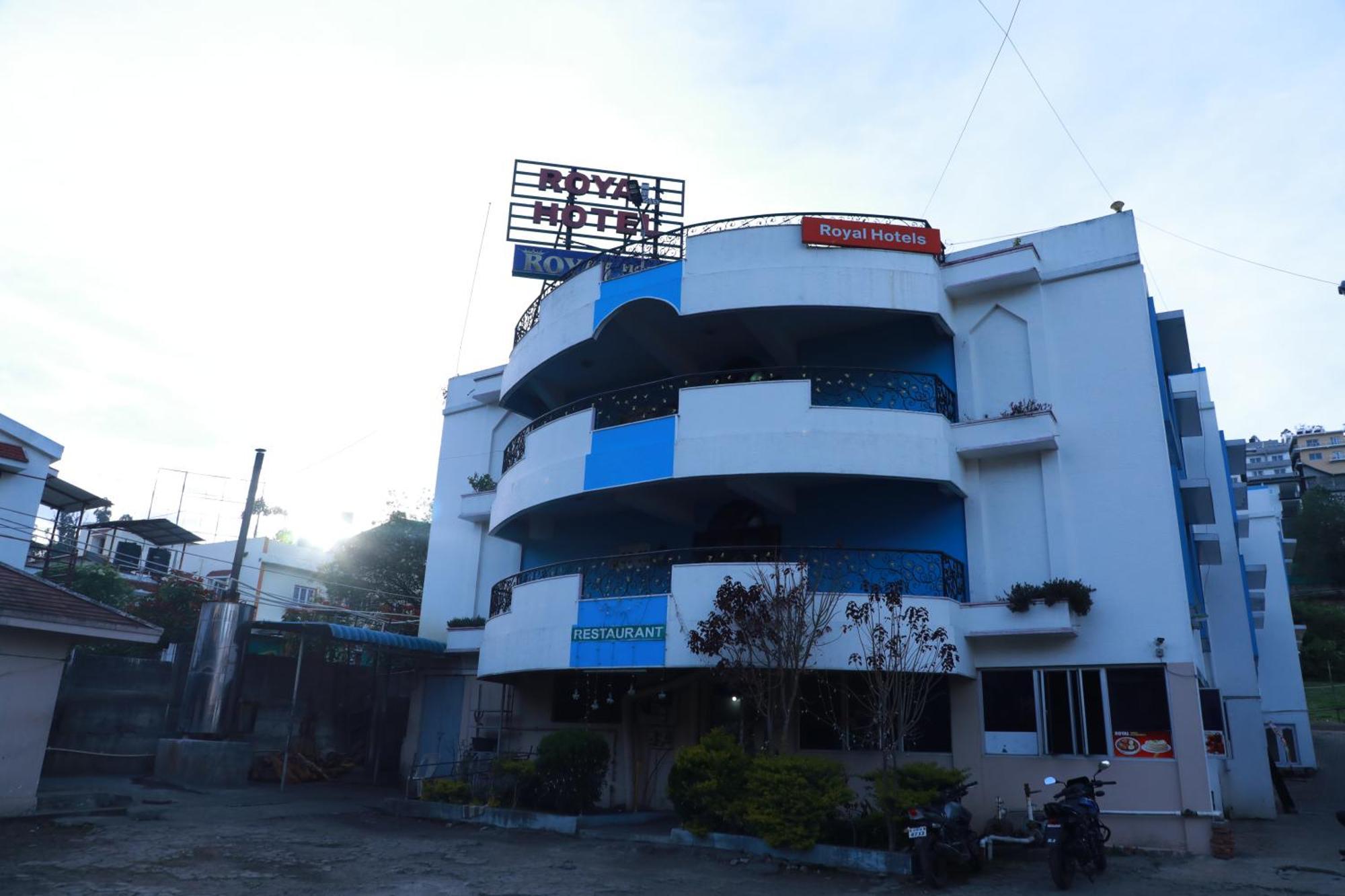 Hotel Royal Hotels,