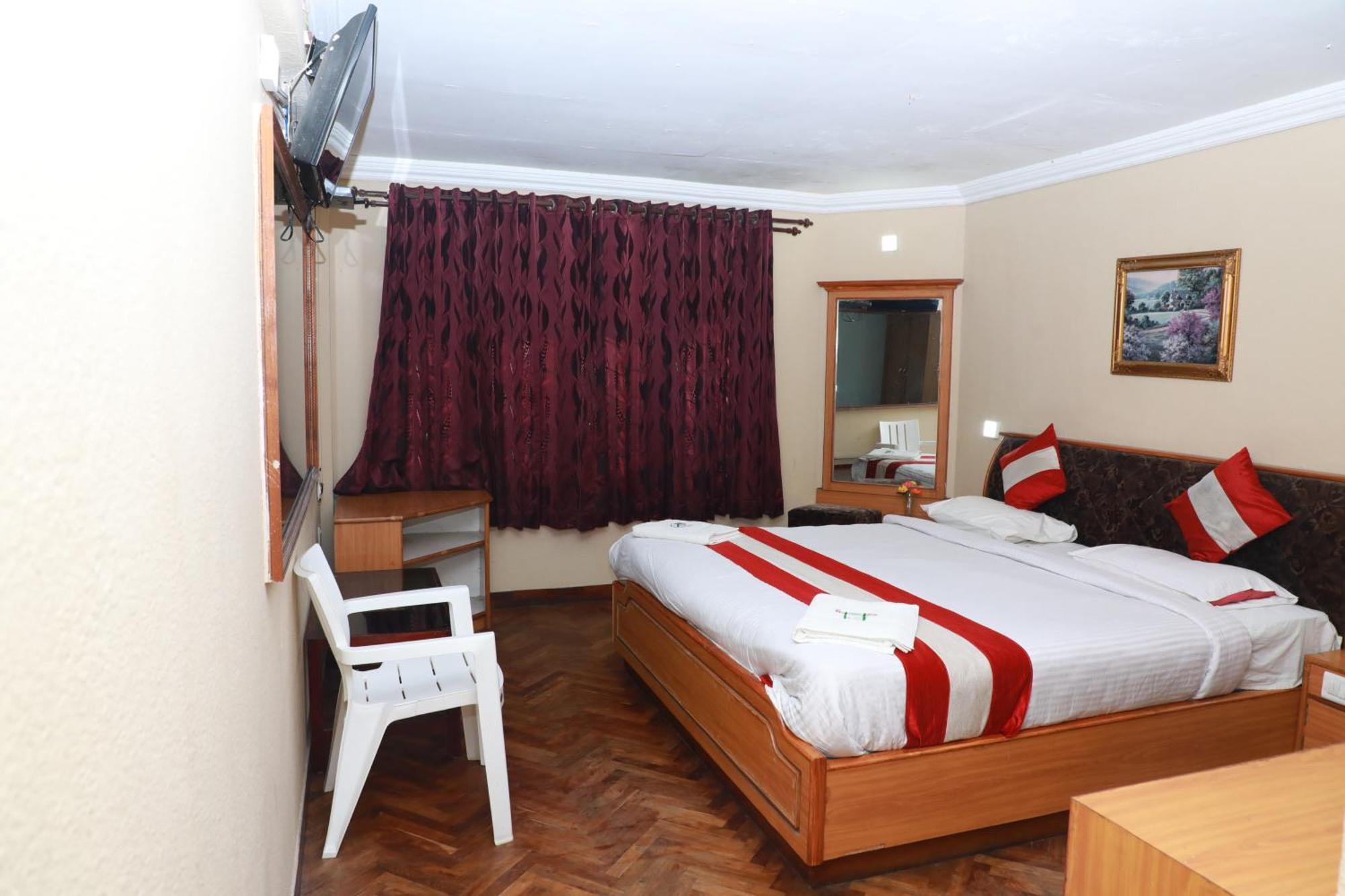 Hotel Royal Hotels, 3*