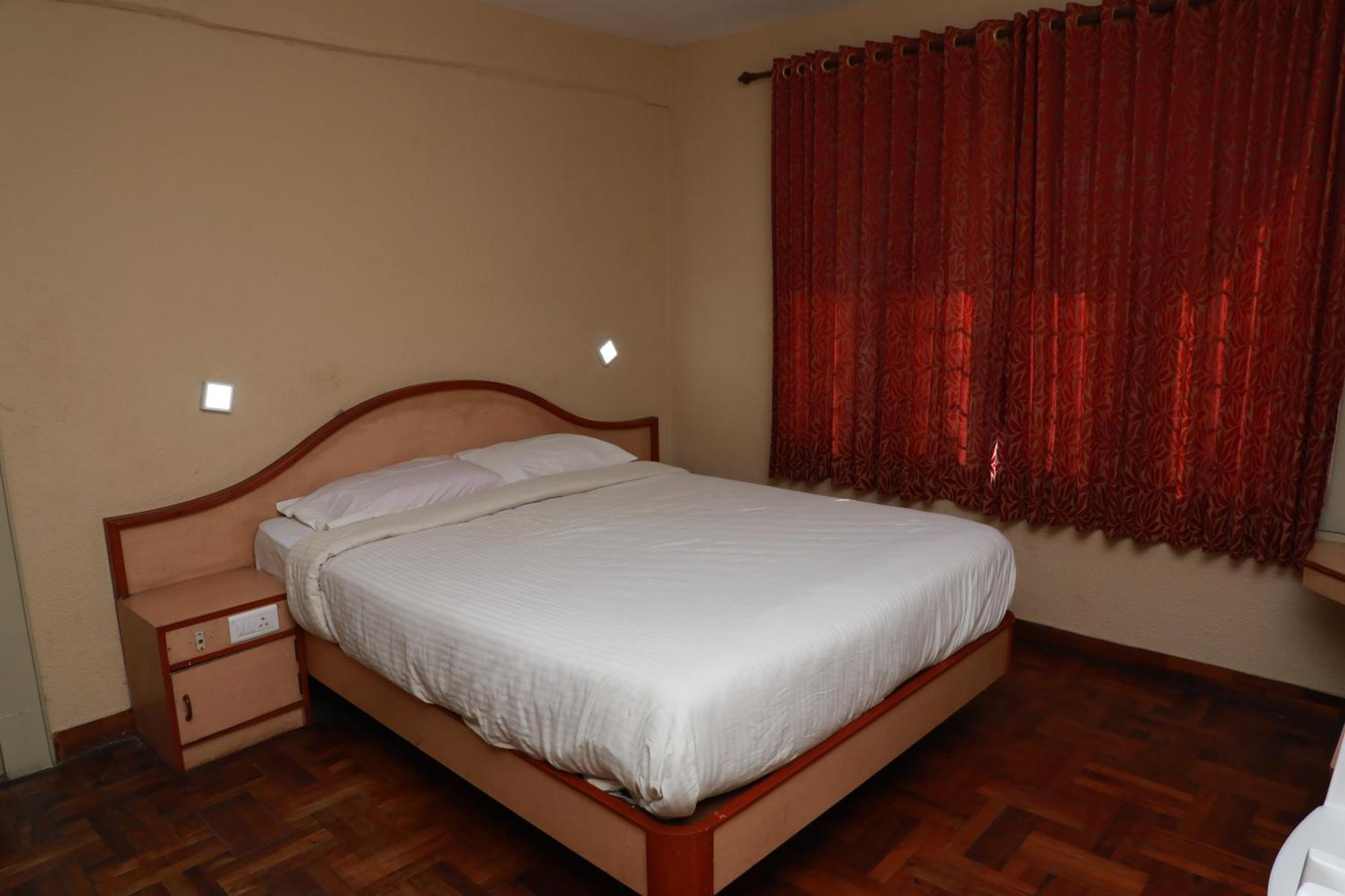 Royal Hotels,