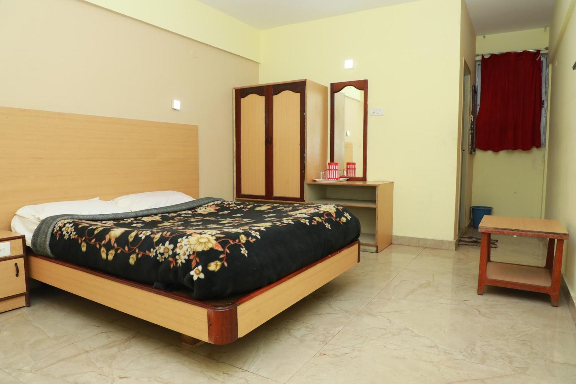Royal Hotels,