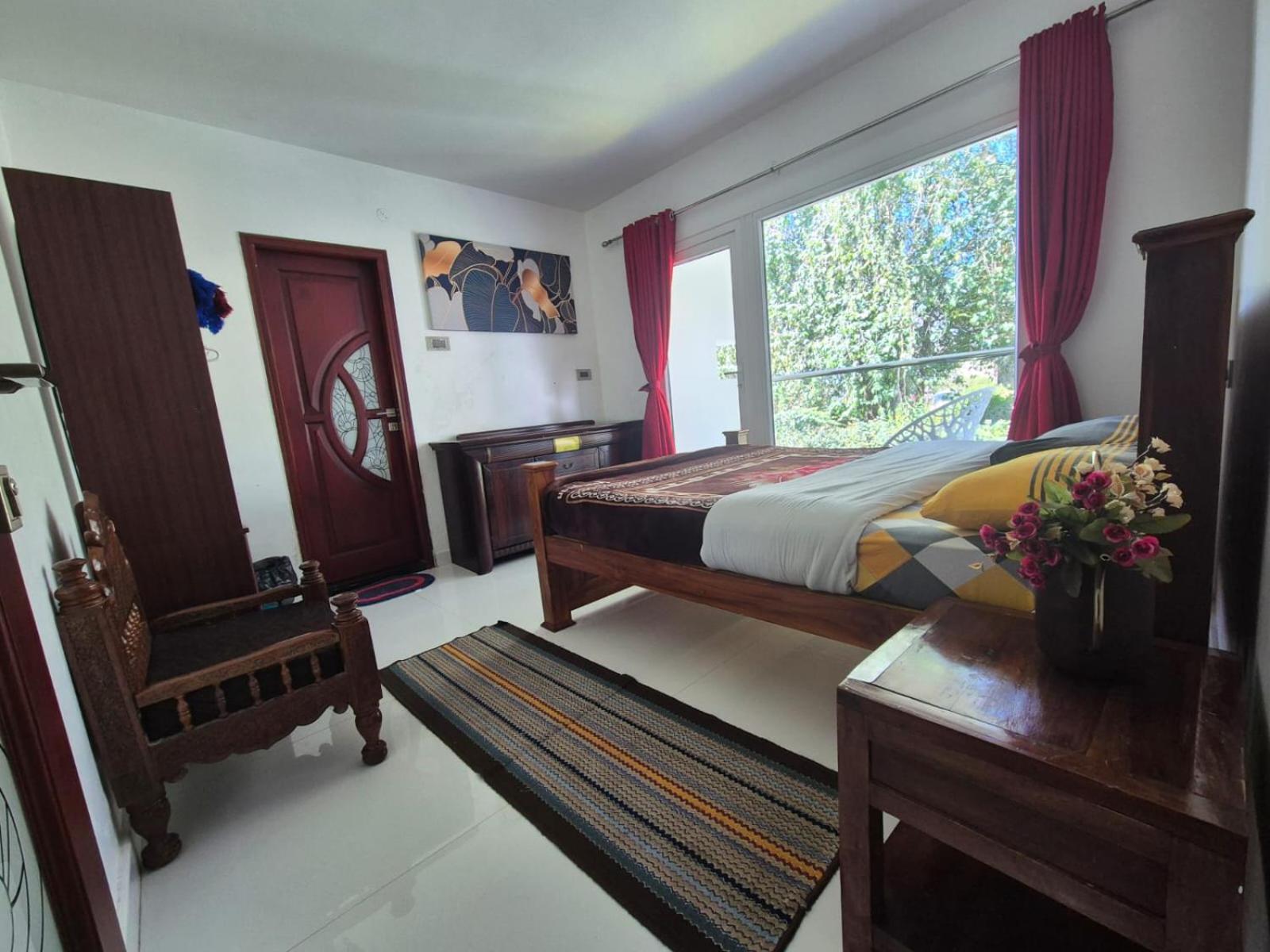 Cloud Nine Kodai, A Boutique *