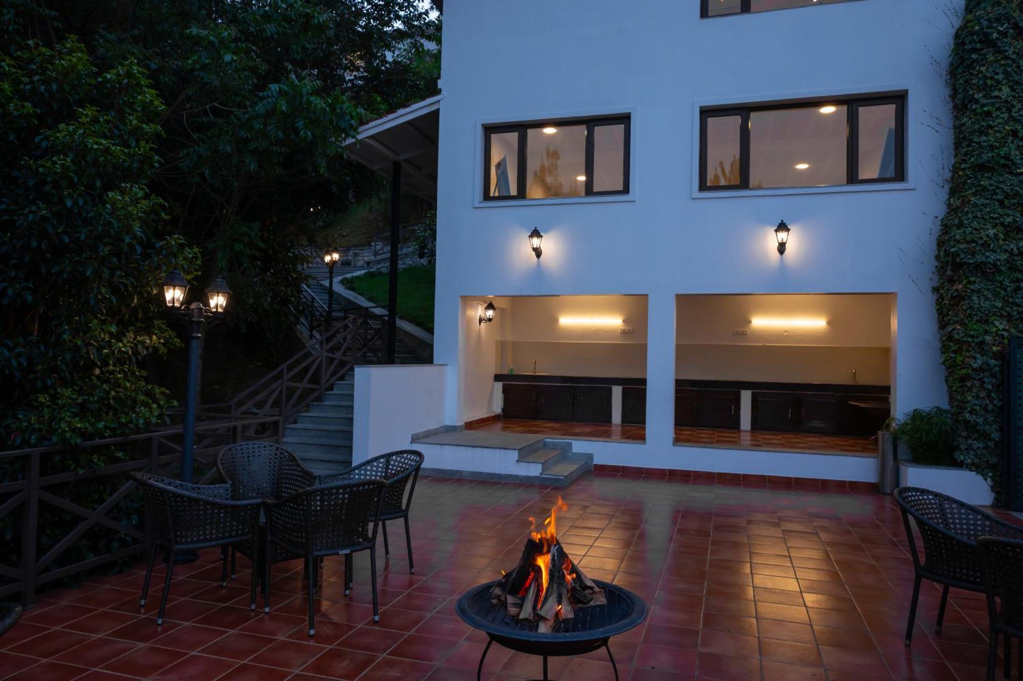 Resort Dvara Luxury