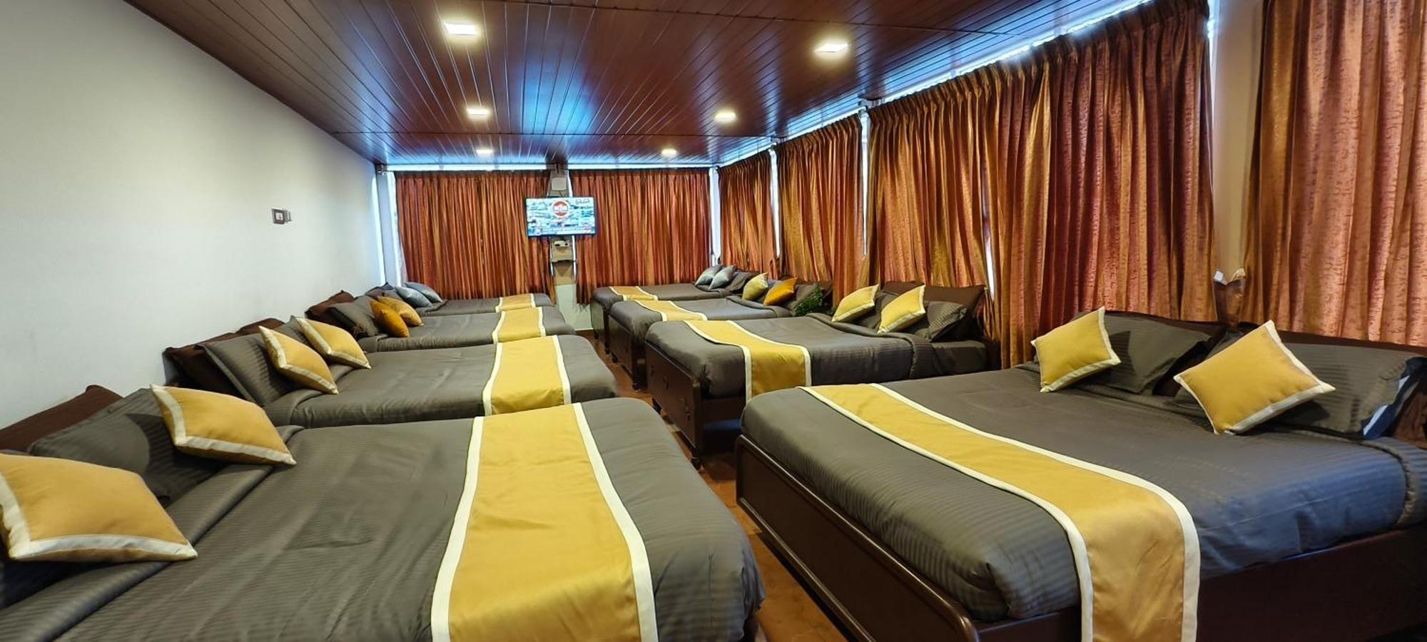 Ponmurugan Residency Hotel Kodaikanal