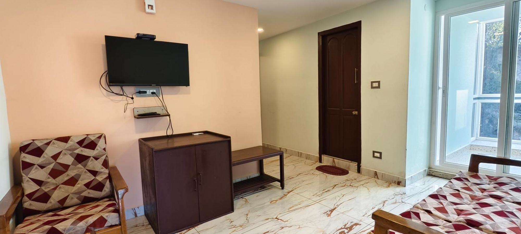 Hotel Ponmurugan Residency