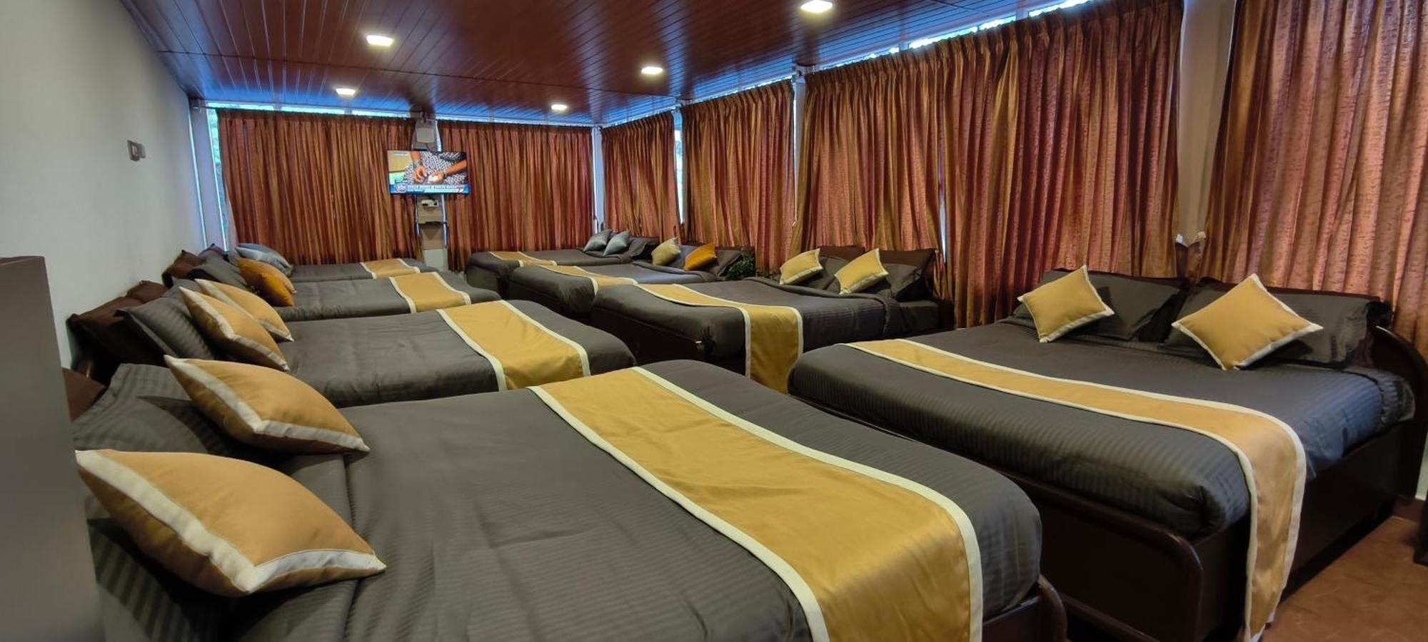 Ponmurugan Residency 2* Kodaikanal
