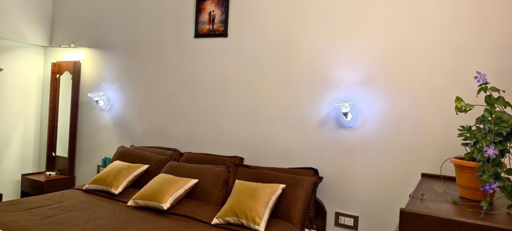 Ponmurugan Residency
