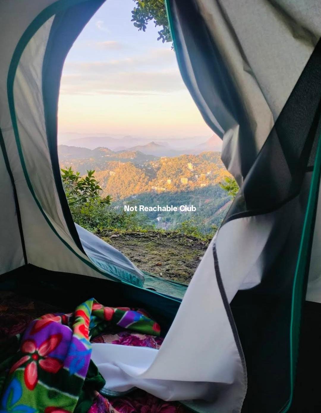 Luxury tent Not Reachable Club *