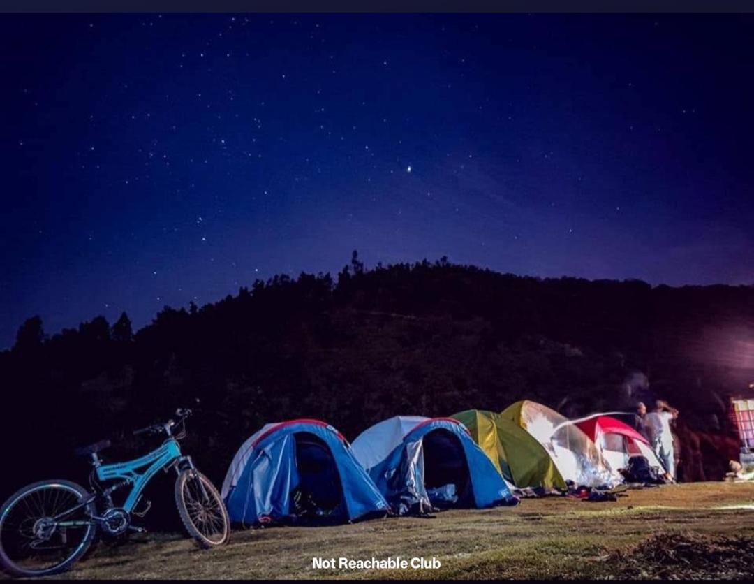 Not Reachable Club Luxury tent