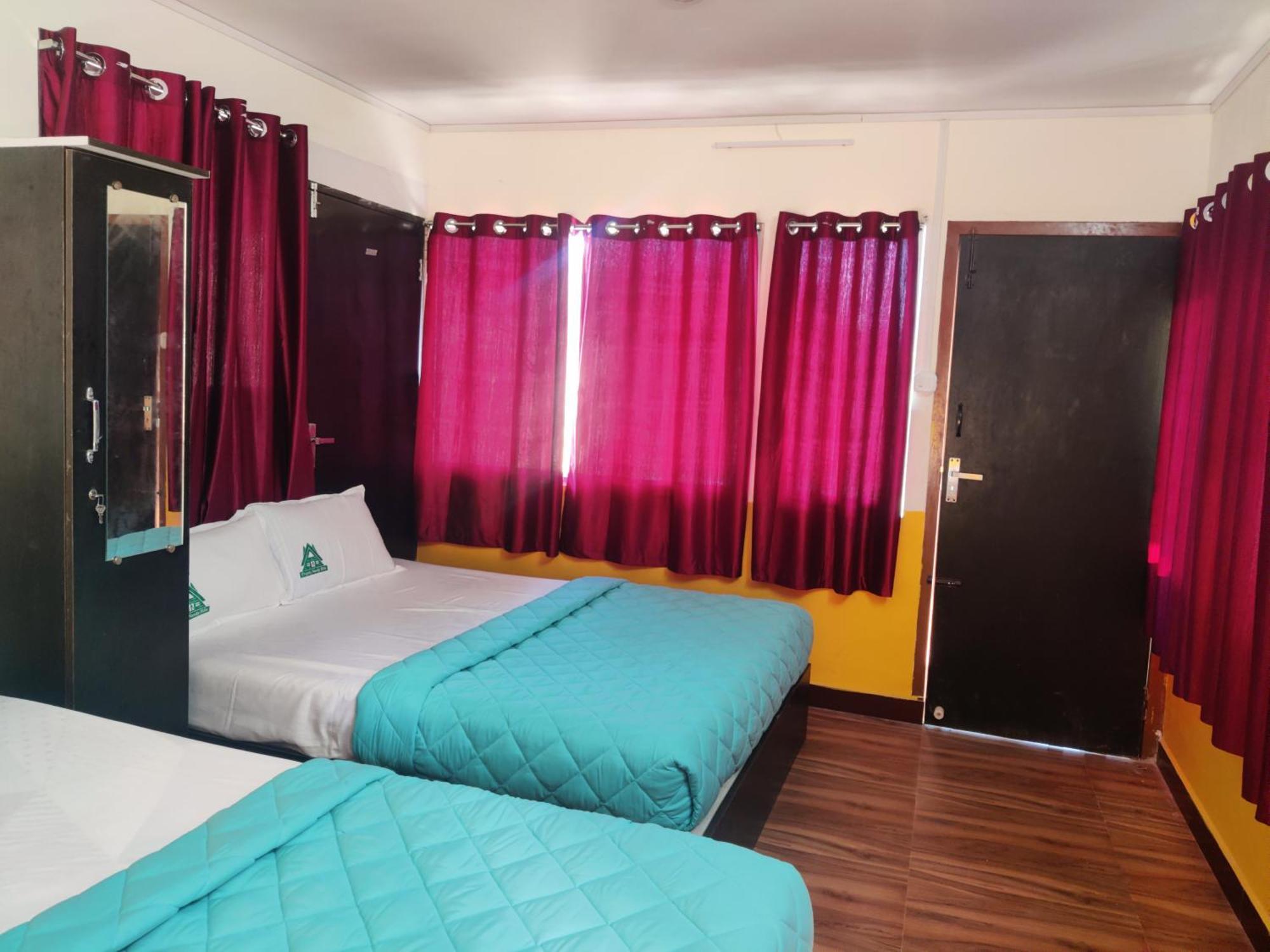 Cloudy Nandy Hills Poombarai Luxury tent *