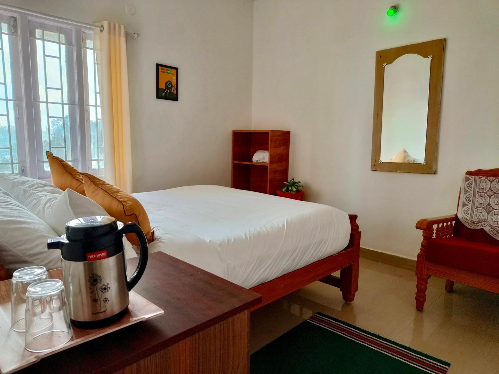 Homely Kodai Homestay *