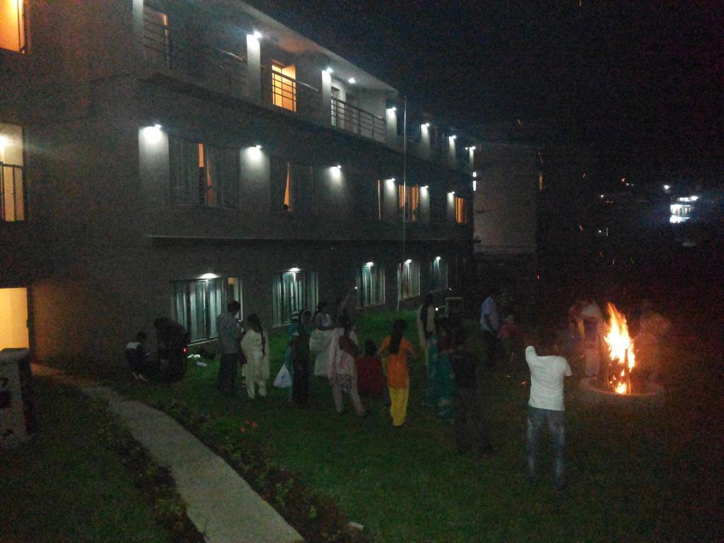 Raahat Hotel Kodaikanal