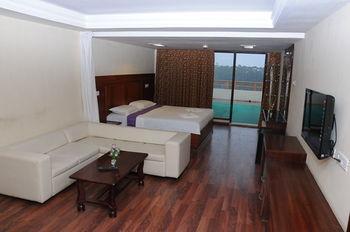 Hotel Fast Track 3*