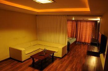Hotel Fast Track