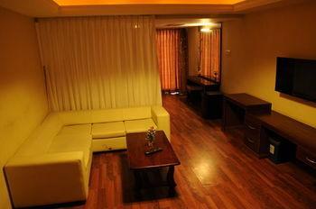 Hotel Fast Track Kodaikanal
