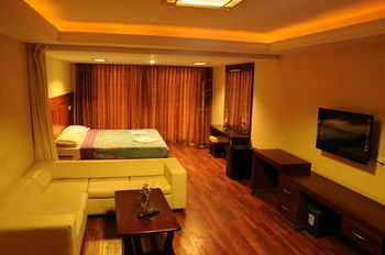 Hotel Fast Track