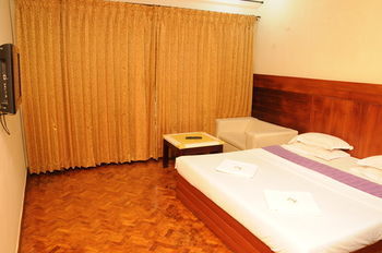 Hotel Fast Track