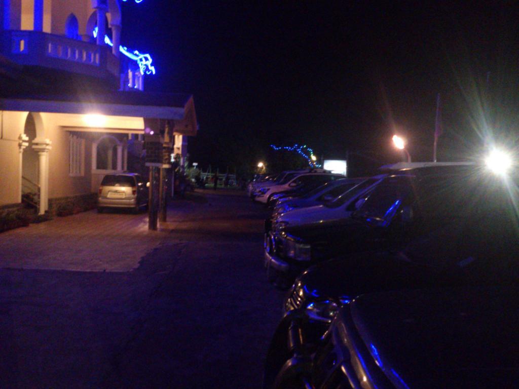 Hotel Wood Palace 3*