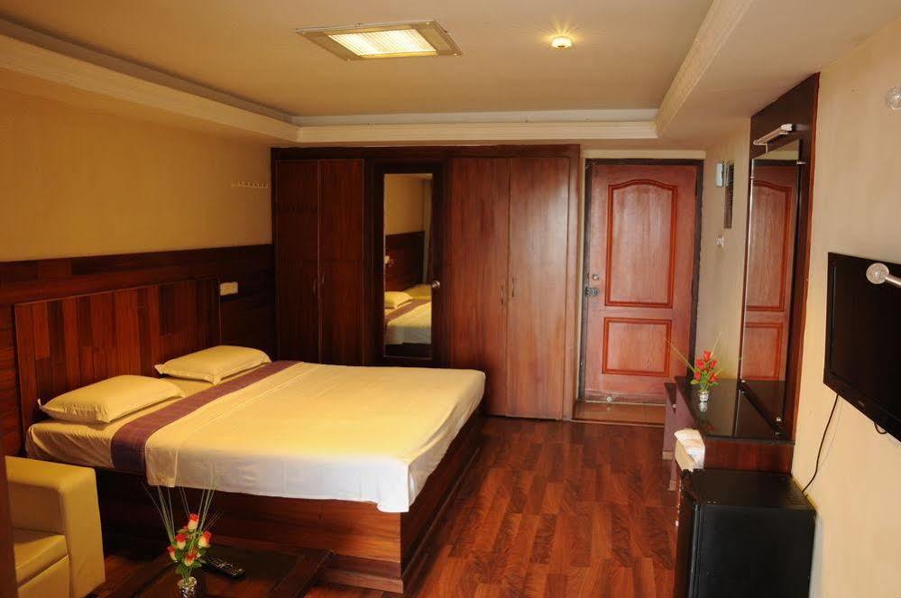 Hotel Fast Track Kodaikanal
